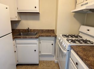 1144 Douglas Ave #7, Providence, RI 02904