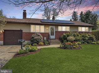 204 S Garden Blvd, Edgewater Park, NJ 08010