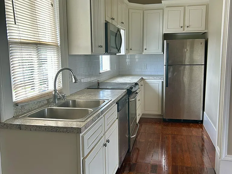 3423 Avenue N N #1 — Photo 7