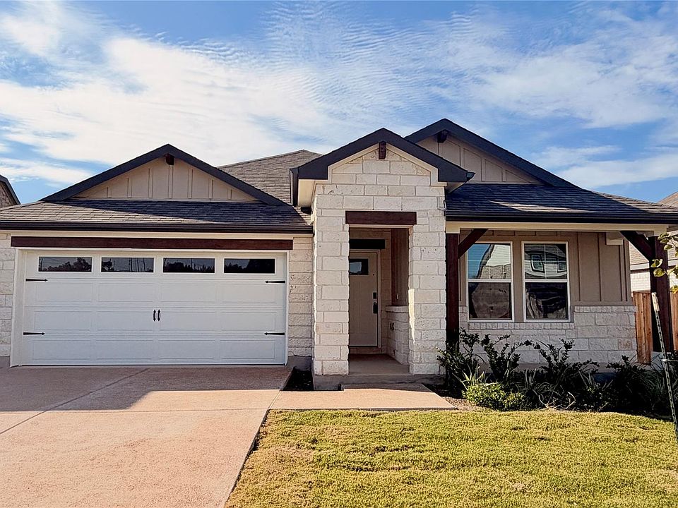1st image of 378 Callahan Loop