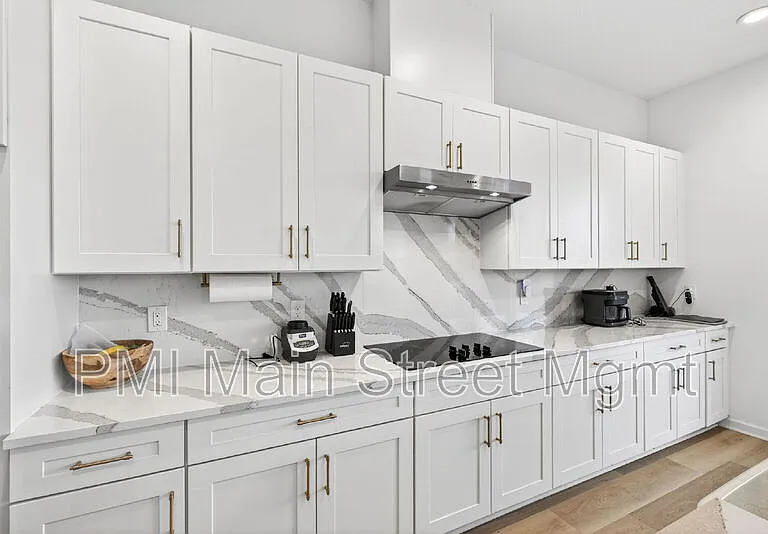 6604 Quest St — Photo 15