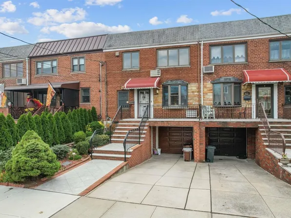 61-26 69th Lane, Middle Village, NY 11379