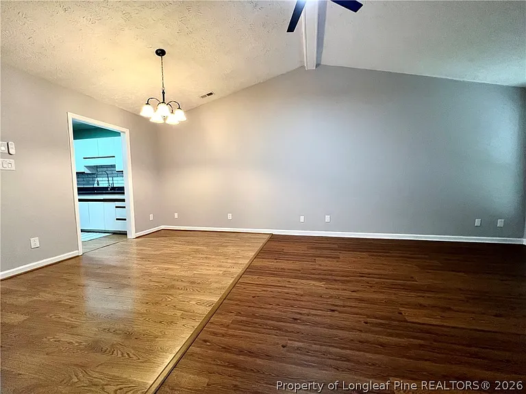2105 Wexford Oaks Ct — Photo 7