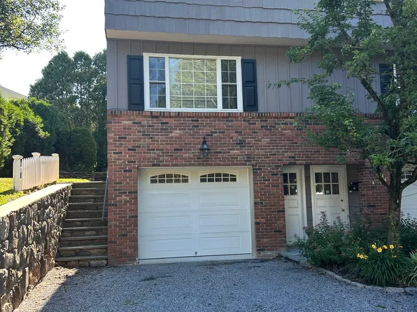 39 Frances Ave #A, Norwalk, CT 06854