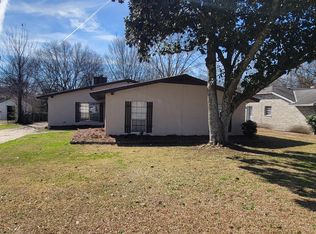 416 Glade Park Dr, Montgomery, AL 36109