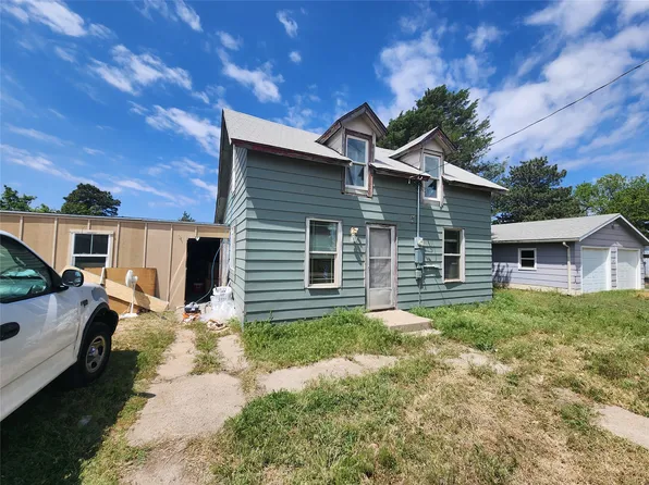 116 S Poplar St, Offerle, KS 67563