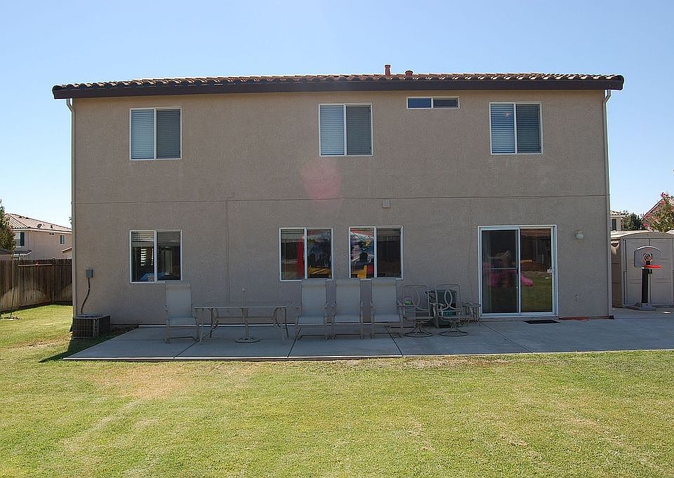 2nd image of 10805 Woodring Dr