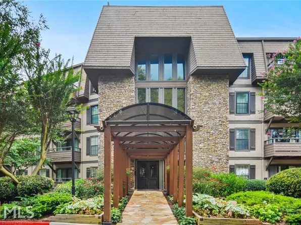 1303 Highland Bluff Dr SE, Atlanta, GA 30339