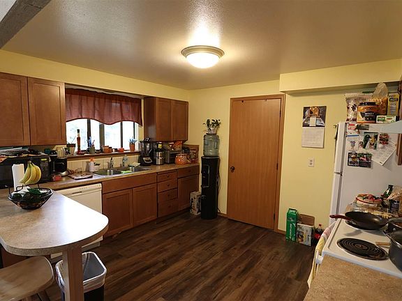 5th image of 11403 E 32nd Ave #11405