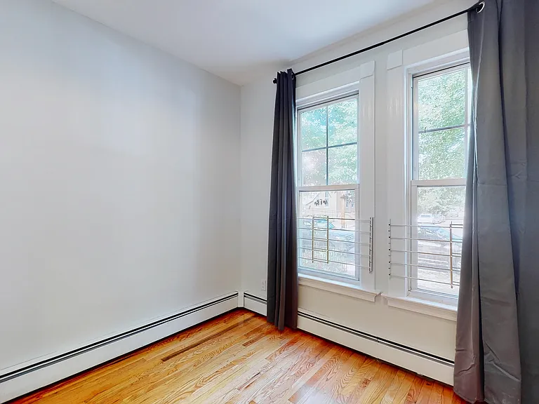 86 Edwards St #1 — Photo 30