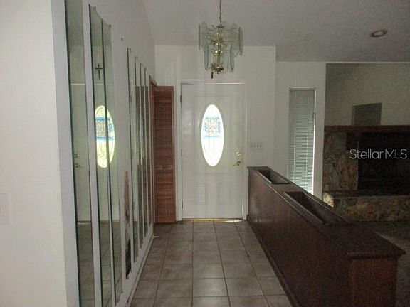 3rd image of 1050 5th St