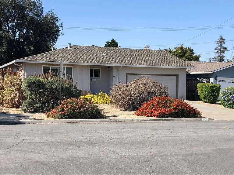 1829 Nelson Way — Photo 3