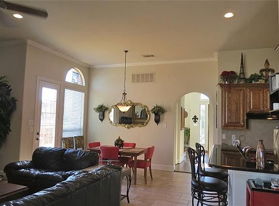 3rd image of 1400 Clearwater Ct