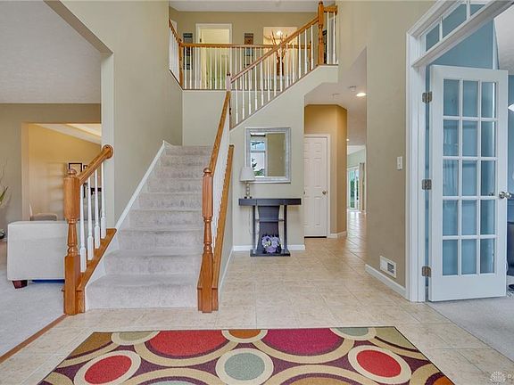 5th image of 9395 Oak Brook Dr