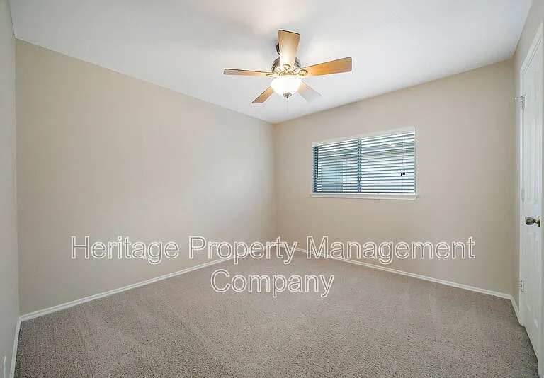 136 Longhorn Way — Photo 24