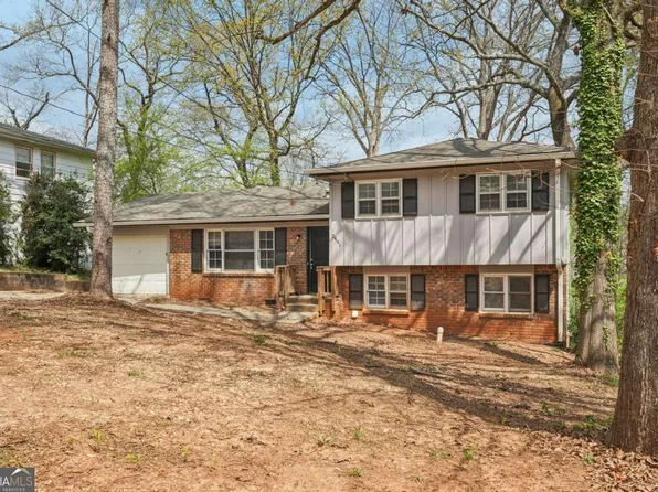 2491 Crestdale Cir SE, Atlanta, GA 30316