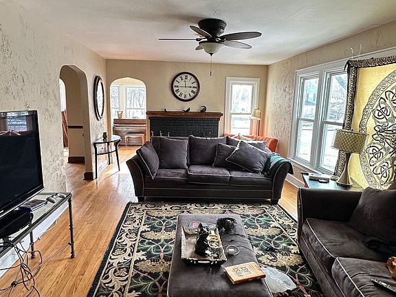 4th image of 1401 Euclid Ave