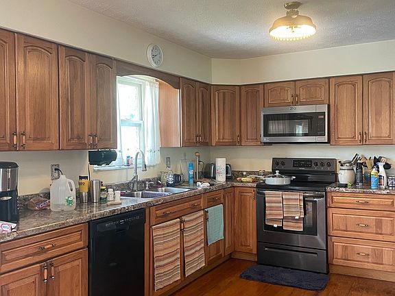 4th image of 2216 Countryside Dr