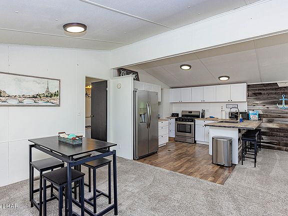 5th image of 475 Sea Venture Dr