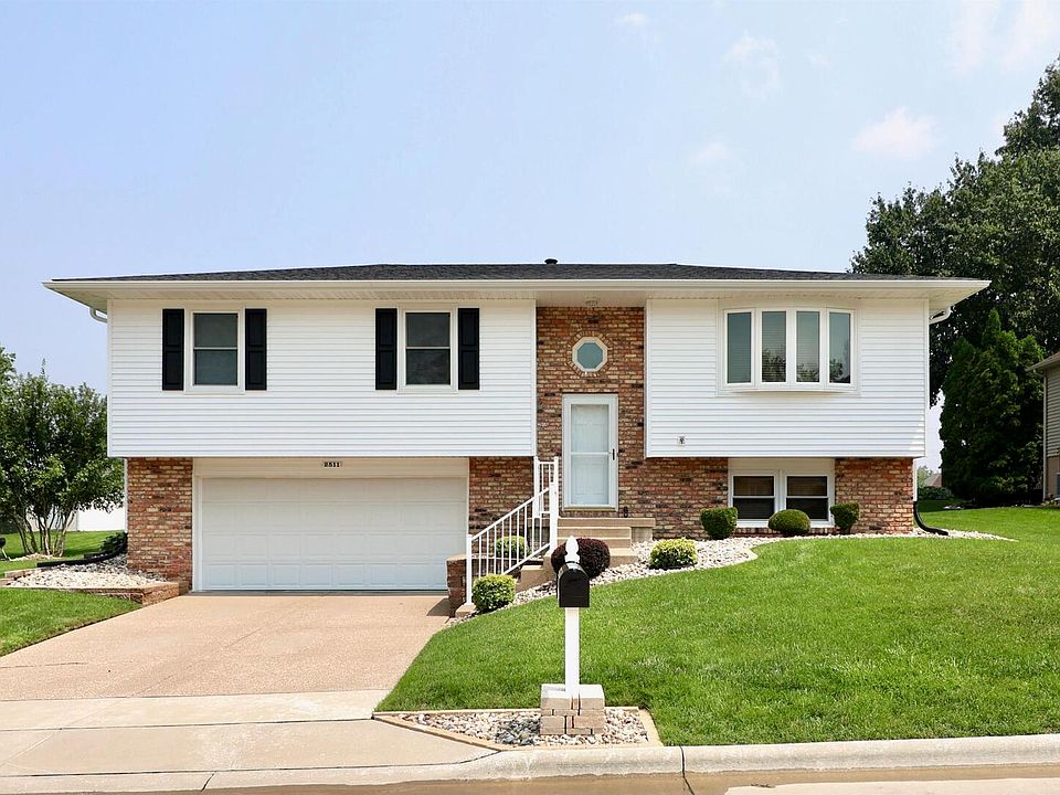 1st image of 2511 Emerald Dr