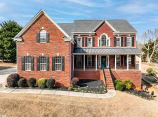 19 Neyland Dr, Fountain Inn, SC 29644