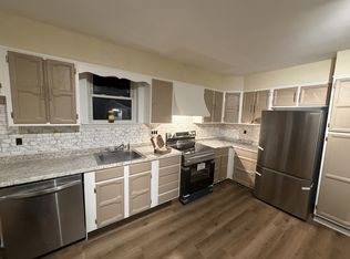 483 Rollstone St FLOOR 1, Fitchburg, MA 01420