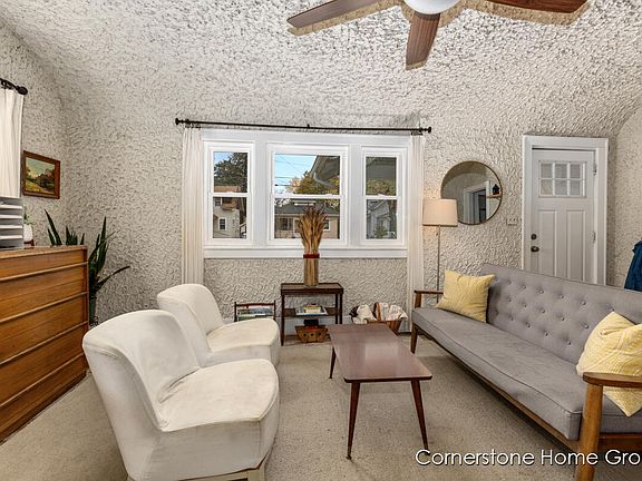 5th image of 2038 Edgewood Ave NE
