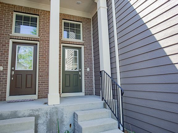3rd image of 246 Belmont Dr