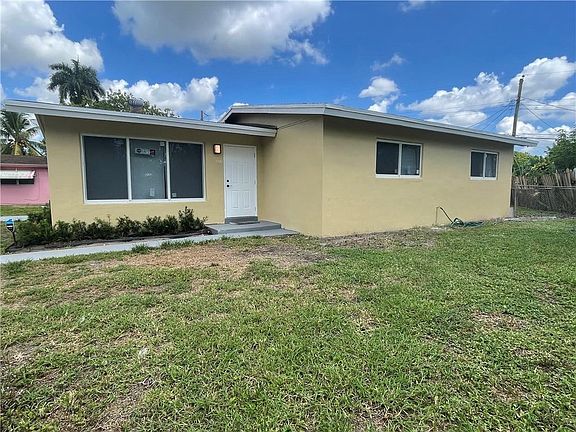 4th image of 1131 NW 15th Ct #1