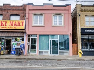 213 Royal York Rd, Toronto, ON M8V 2V5