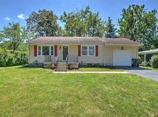 2149 W Waggoner St, Decatur, IL 62526