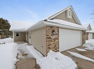 203 Dexter St N, Prescott, WI 54021