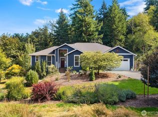 24314 75th Ave SW, Vashon, WA 98070