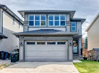 116 N Walden Ter SE, Calgary, AB T2X0P5