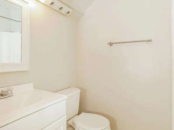 2501 Wood Valley Rd, Winston Salem, NC 27106