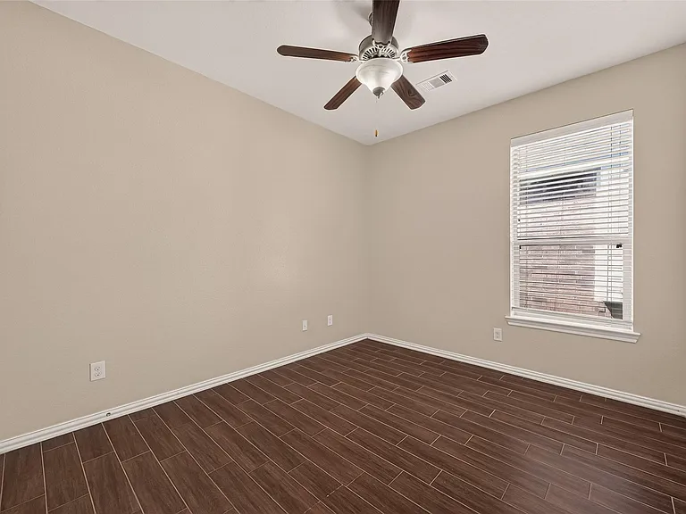 12107 Redbud Brook Trl — Photo 34