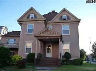 254 3rd St NW APT 2, Barberton, OH 44203