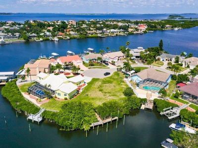 6646 Dolphin Cove Dr, Apollo Beach, FL, 33572