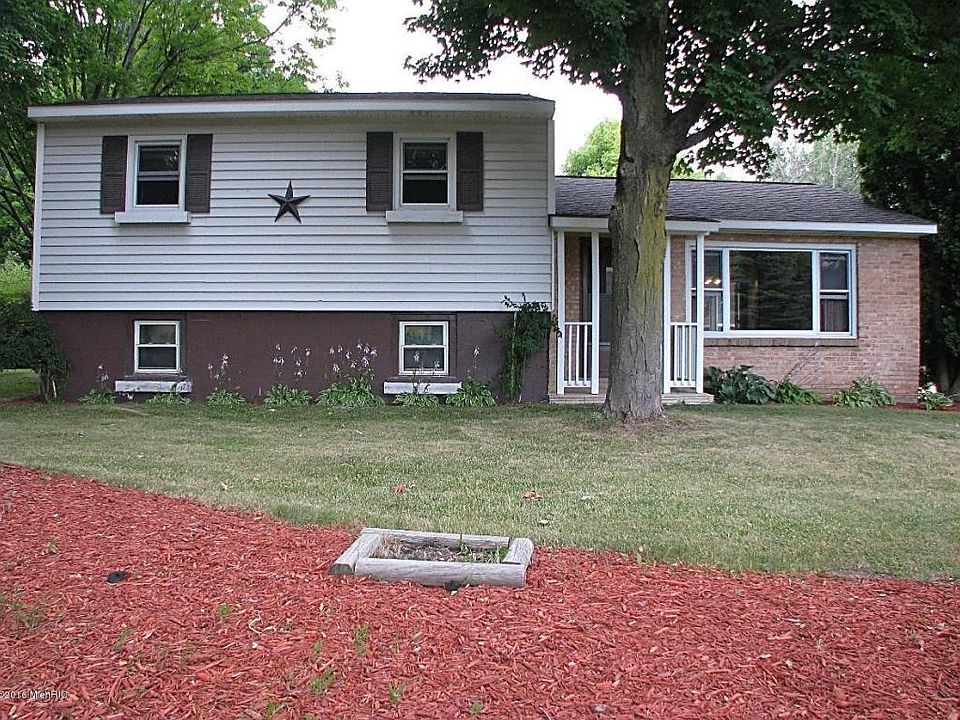 1st image of 6415 124th Ave