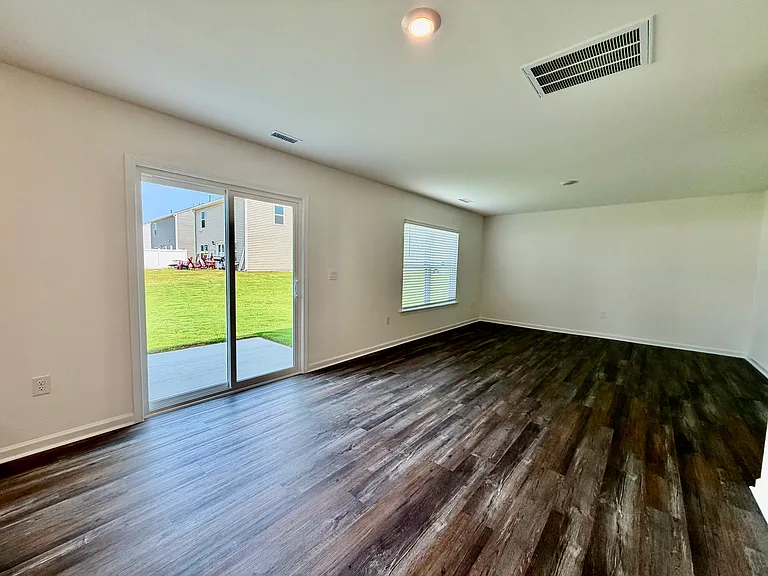 113 Vignette Dr — Photo 10
