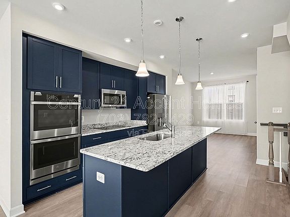 5th image of 2838 Dart Dr