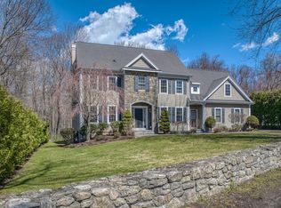 5 Merriam Ave, Shrewsbury, MA 01545