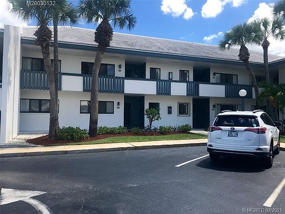 5th image of 175 SE Saint Lucie Blvd Unit Un C 52