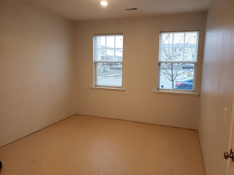 155 Tidbury Xing — Photo 119