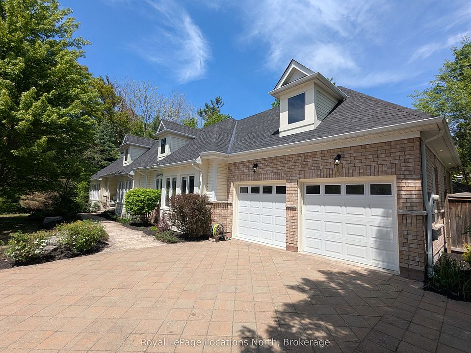 1st image of 5 Christy Dr