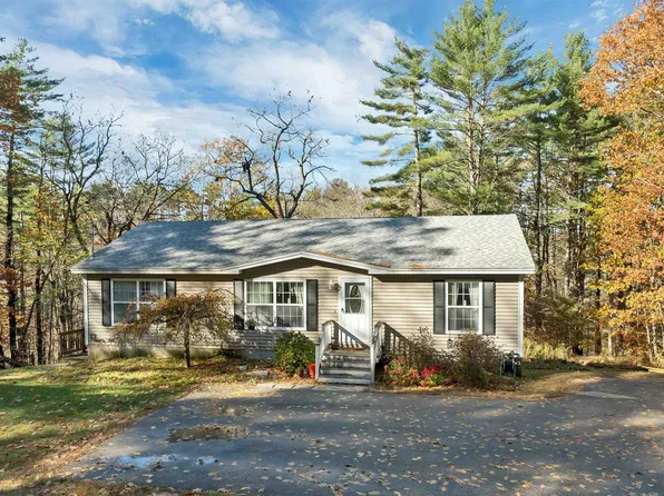 68 Berry River Road, Barrington, NH 03825