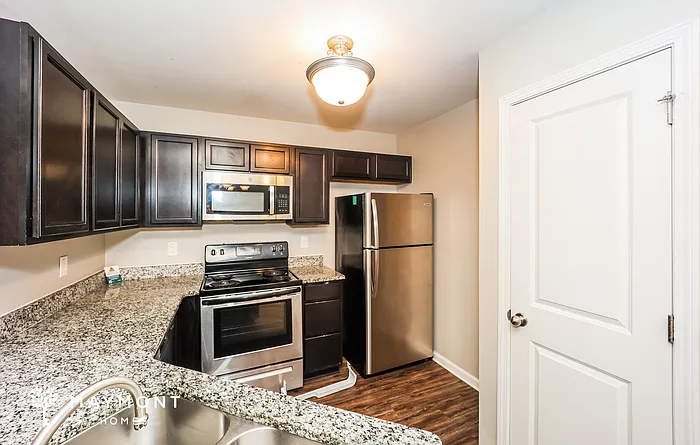 2835 Marlin Dr — Photo 7