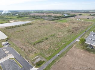 N Georgetown Rd, Fort Gibson, OK 74434