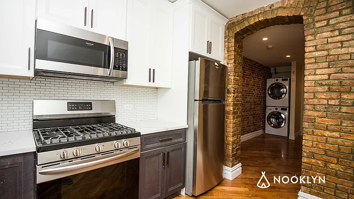 Rented by Nooklyn NYC LLC | media 5