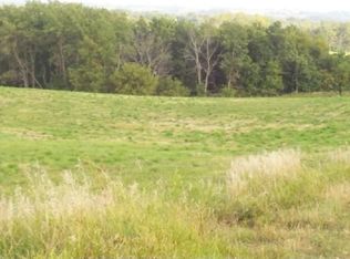 39500 196th St, Bellevue, IA 52031